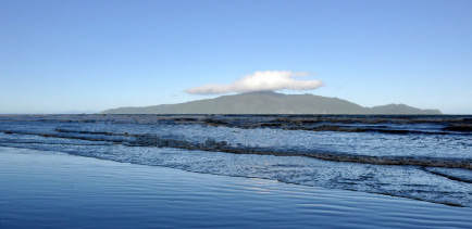 cloud over Kapiti Island